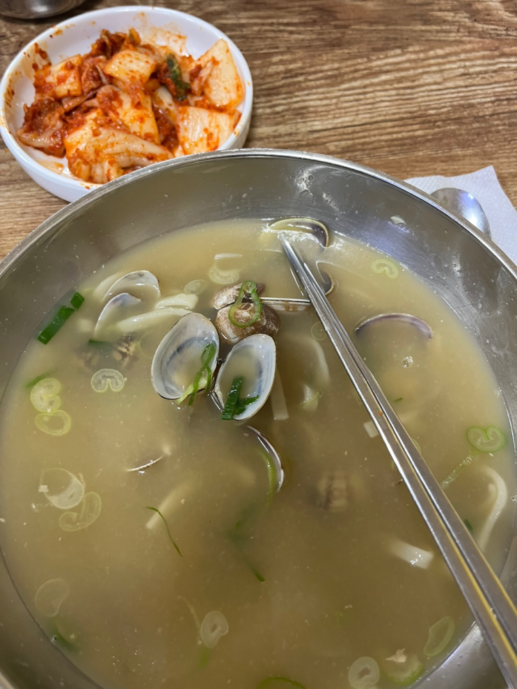  일산칼국수 / 회사직원들이랑 해장하러 점심 ~