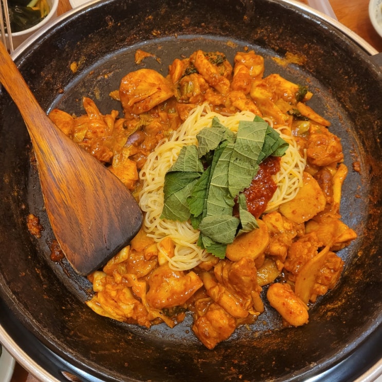  신림춘천집 구로디지털 직영점 생방송 줄서는 식당 오늘 저녁 맛집