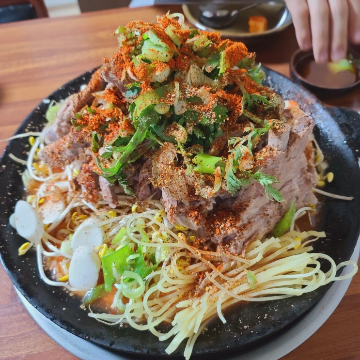  [춘천맛집] 현지인이 사랑하는 감자탕맛집 '솥뚜껑감자탕' 거두리점