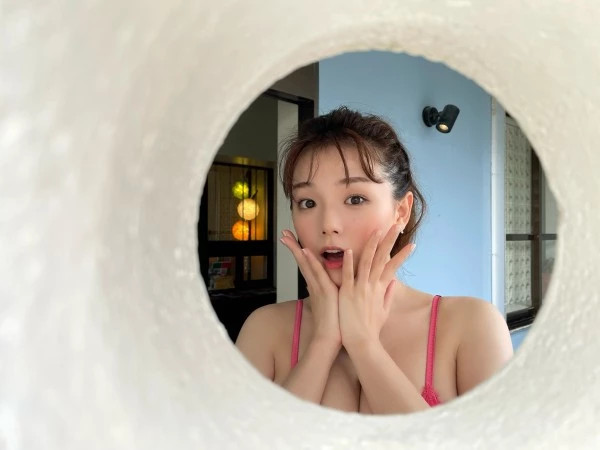 30세 '시노자키 아이'의 근황, 10Kg 가까지 살 빼고 젖살과 통통한 몸매 대신 성숙한 매력 뽐내 30세 '시노자키 아이'의 근황, 10Kg 가까지 살 빼고 젖살과 통통한 몸매 대신 성숙한 매력 뽐내