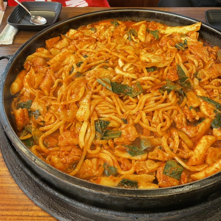  종로/을지로 직장인 점심 맛집 우성닭갈비(예약하면 미리 조리 가능)
