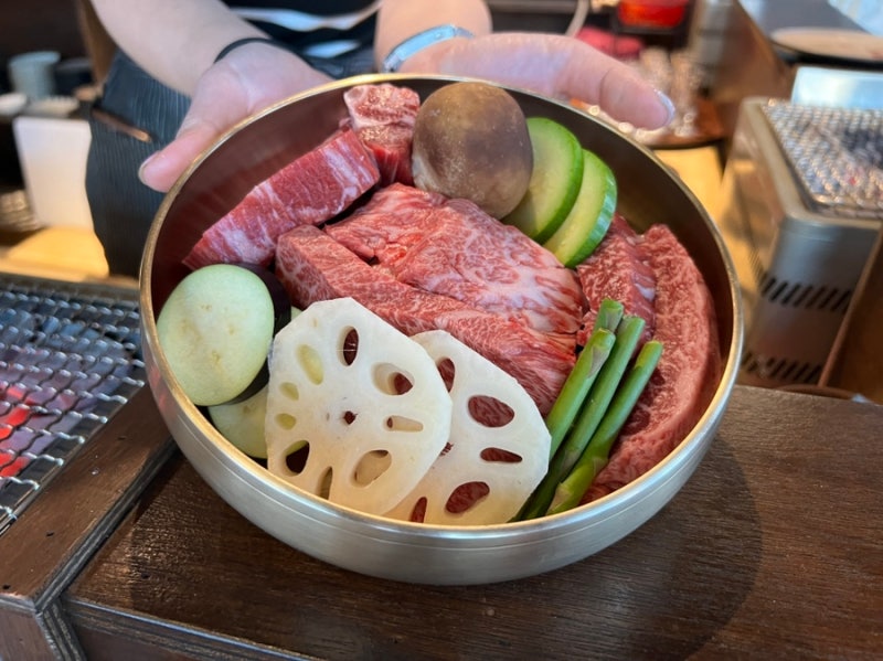 울산 한우 오마카세 소고기 우주인