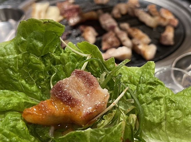  토밥즈가 다녀간 제주 흑돼지 맛집 바다를 본 돼지 제주노형점