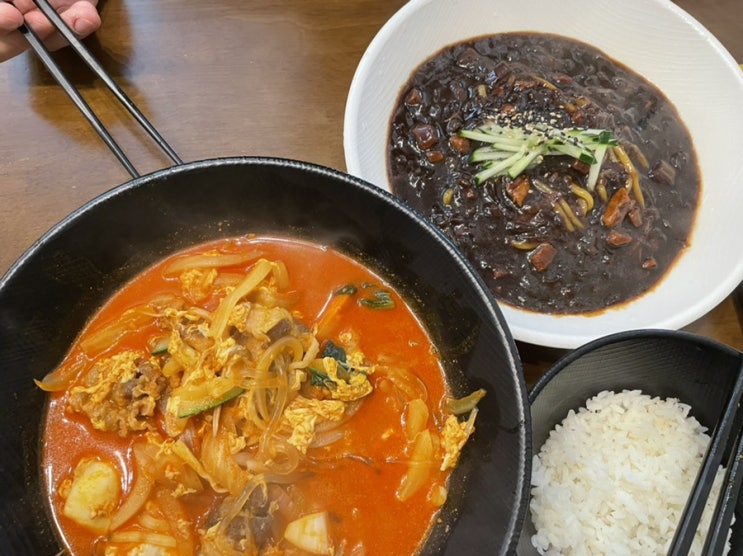  <홍나라> 장흥자동차극장 근처 중식집