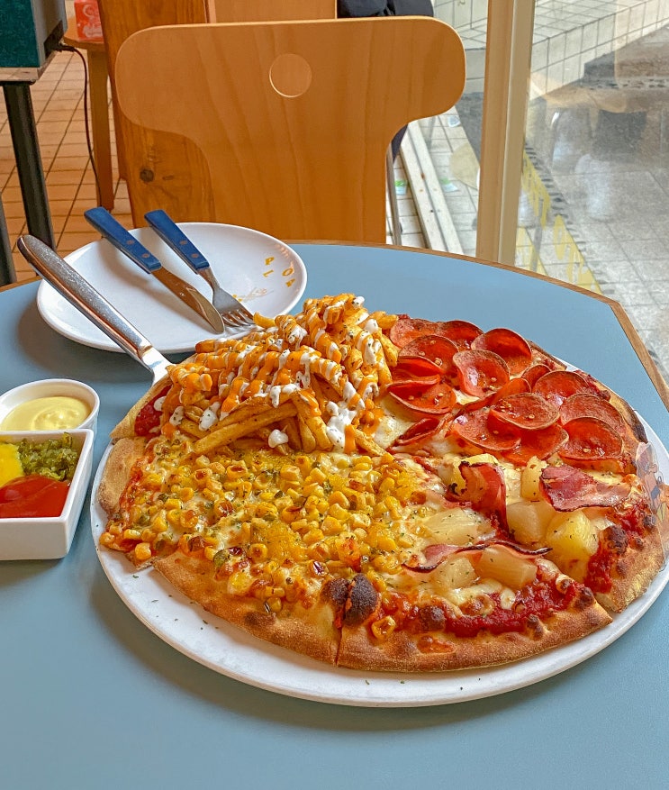  안국 피자 맛집 - 북촌 데이트하기 좋은 피자집, 플롭 안국 plop 