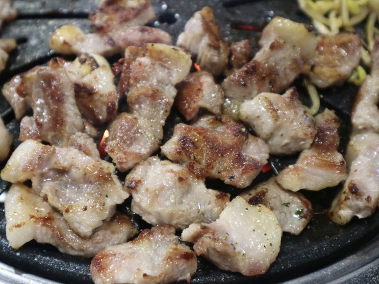 [울산/삼산동] 농장참숯꼬들목살 : 울산 고기 맛집, 꼬들목살&된장찌개 추천
