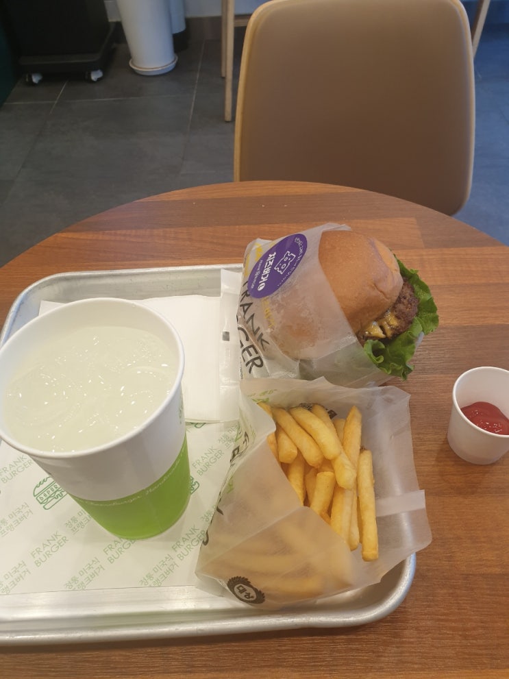  [의왕 맛집] 요즘 인기있는 맛있는 가성비 수제버거 "프랭크버거" : 치즈버거