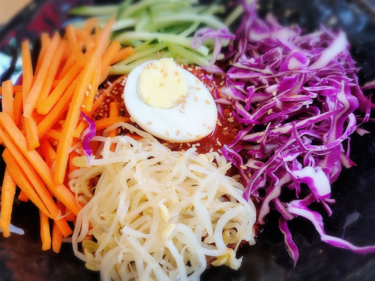  삼각지역 혼밥 맛집, 청담동 마녀김밥, 마녀쫄쫄면 시식 후기