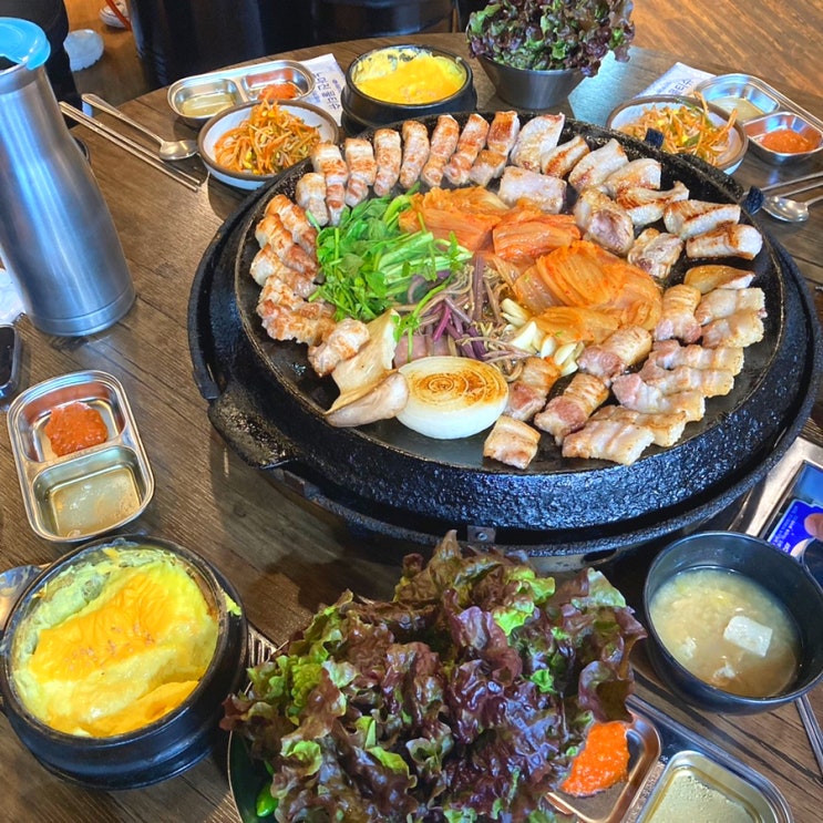 광주 신안동 삼겹살 맛집 '상만이네 꽃돼지 솥뚜껑' 광주 신안동 삼겹살 맛집 '상만이네 꽃돼지 솥뚜껑'