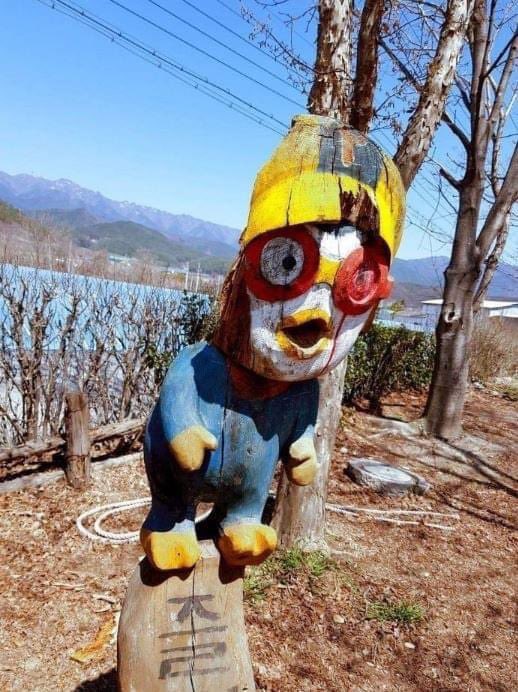  [일상]댐이 프로아나처럼 마르는 현실...나는 돈없고 안씻어서 환경에 기여한다