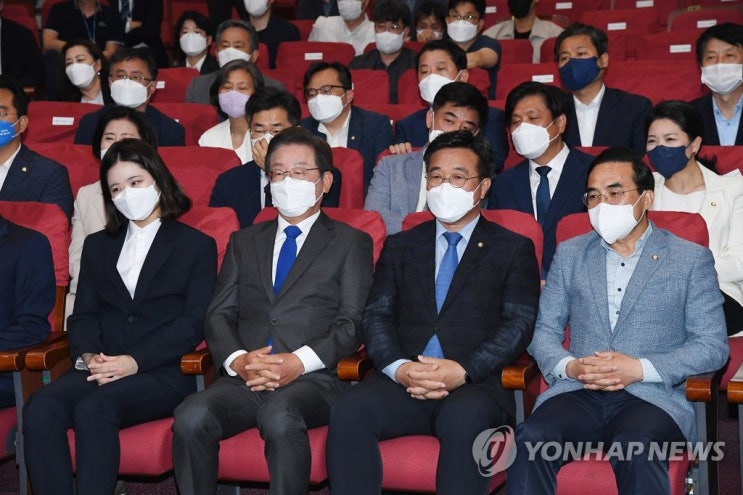 2022 <b>지방선거</b> 결과  후기.... 논란, <b>이준석</b> 우크라이나 방문... 
