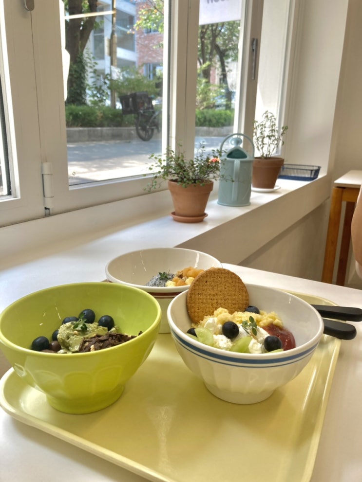  아이스크림같은 연남동 그릭요거트 맛집 '요거하우스' (위치/요거트 종류/가격/요거트 볼/배달)