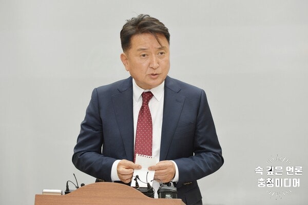 김영환, 충북도정 인수위 구성 … 위원장에 김봉수 임명