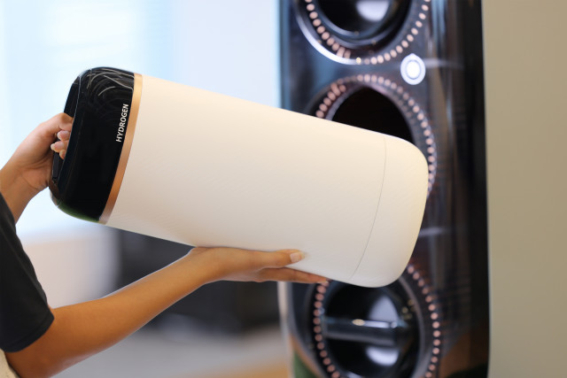  Toyota and Woven Planet Have Developed a New Portable Hydrogen Cartridge Prototype