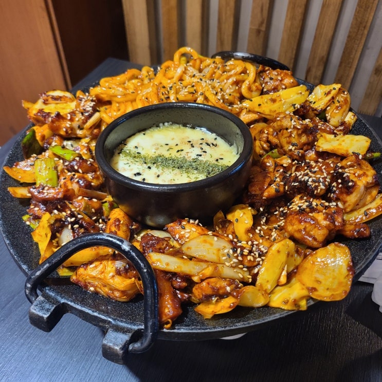  [답십리역 술집] 답십리 닭갈비 맛집 - 조선닭갈비파전