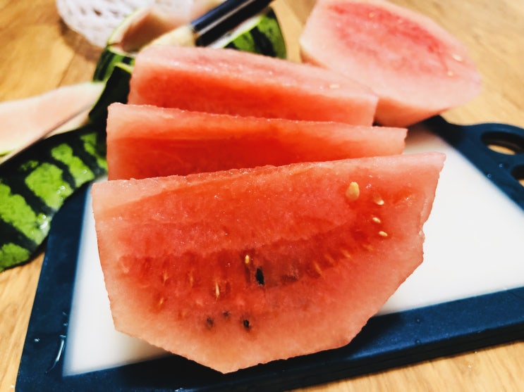  충남부여 산지직송 깎아먹는 애플수박
