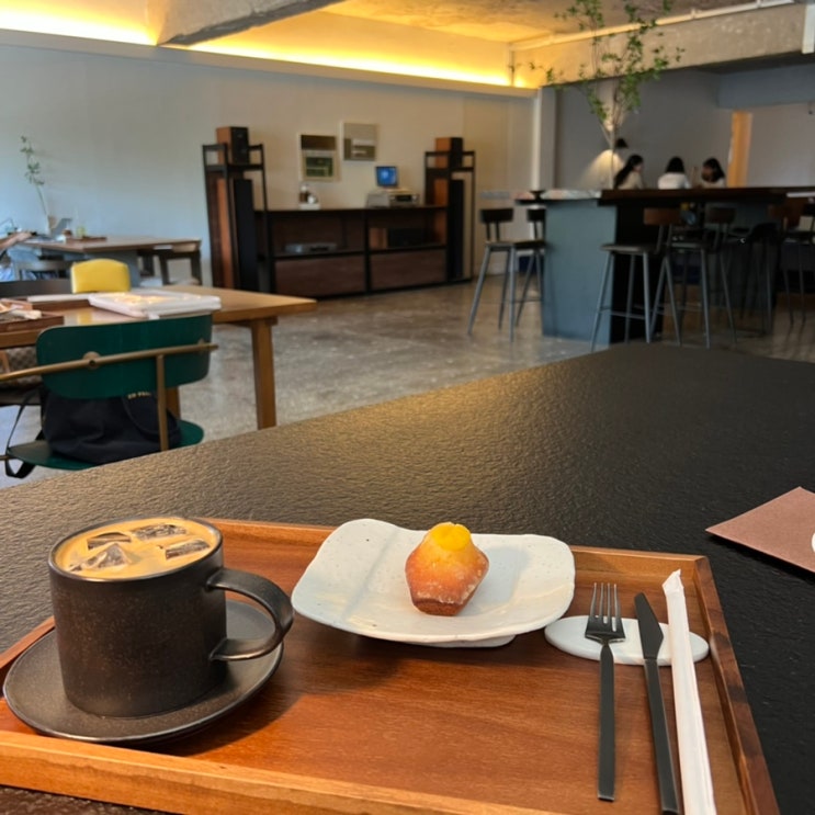  행궁동 본지르르, 분위기 좋은 조용한 카페