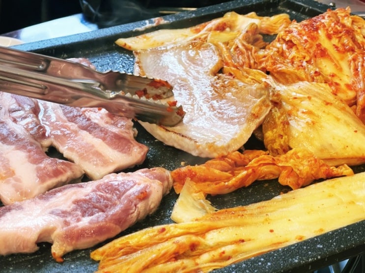  남양주 다산동 고기집 경아식당 다산점 맛있는 묵은지 삼겹살 최고