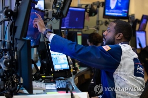 뉴욕증시, 고용 호조·긴축 우려에 하락…나스닥 2.47%↓마감 뉴욕증시, 고용 호조·긴축 우려에 하락…나스닥 2.47%↓마감