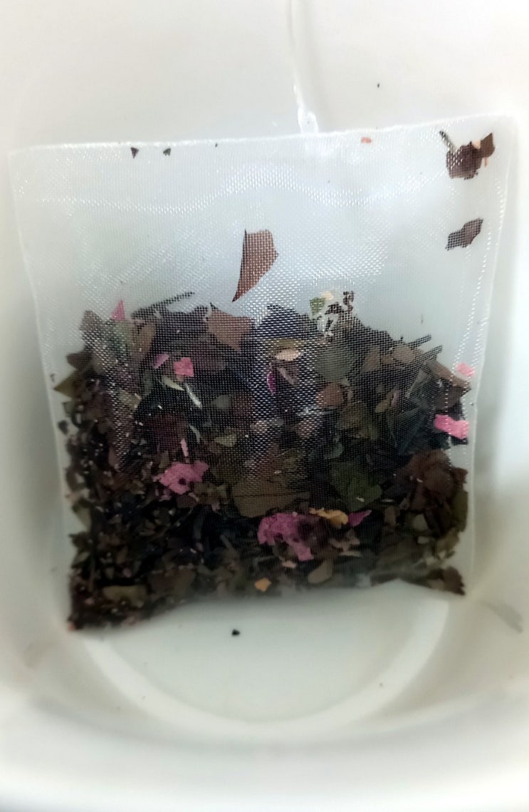  프랑스320년 역사의 다만프레르티 아망티에서  원하는 것만 구매 고급스럽고 우아한 차