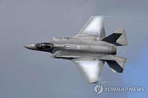 "이게 아닌데" 벌집 건드린 푸틴, 후회하겠네…독일, 군축 버리고 군사대국으로 "이게 아닌데" 벌집 건드린 푸틴, 후회하겠네…독일, 군축 버리고 군사대국으로