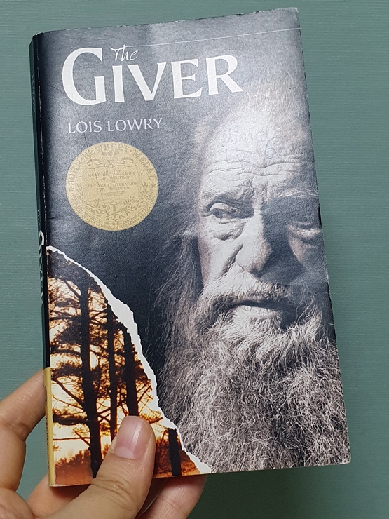 [영어원서 읽기] 31 The Giver(기억 전달자) by Lois Lowry5점대 뉴베리 수상작