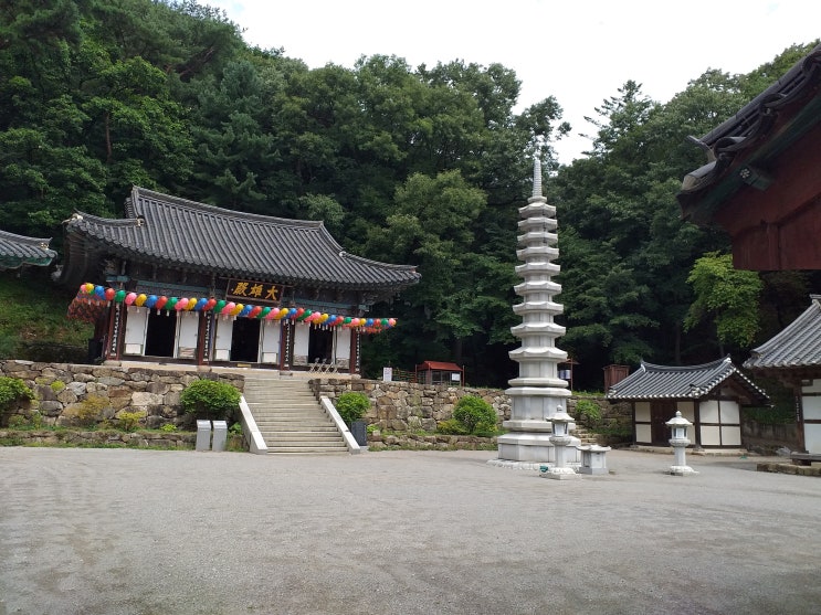  남한산성에 위치한 호국불교의 상징. 장경사(長慶寺)