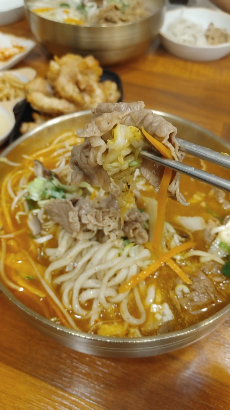  고양시 서오릉 향동 맛집 청춘면가에서 닭칼국수와 소고기칼국수 배터지게 먹은 후기