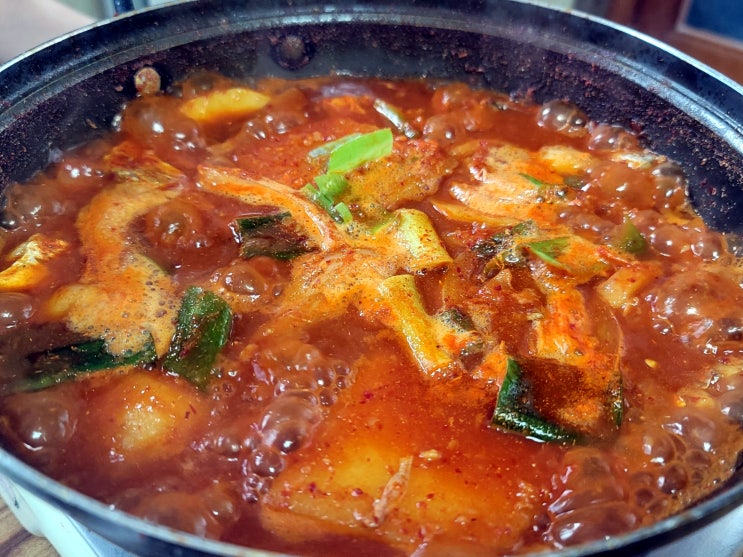 서귀포 모슬포항 주변 갈치조림 맛집 성신식당 및 모슬포 시장 마라도 가파도 선착장 운진항 서귀포 모슬포항 주변 갈치조림 맛집 성신식당 및 모슬포 시장 마라도 가파도 선착장 운진항