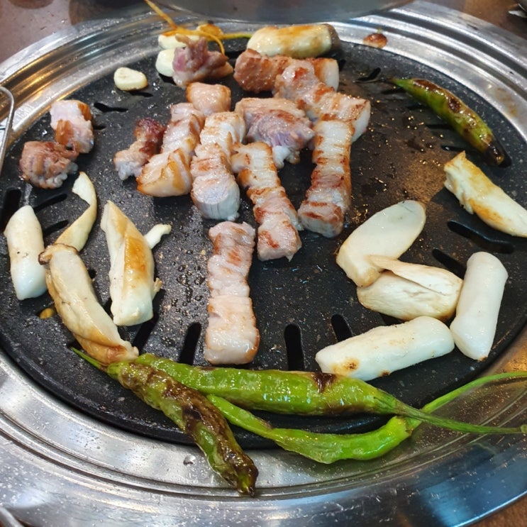 청주율량동맛집 삼겹살과 목살, 항정살이 유명한 '고부심'