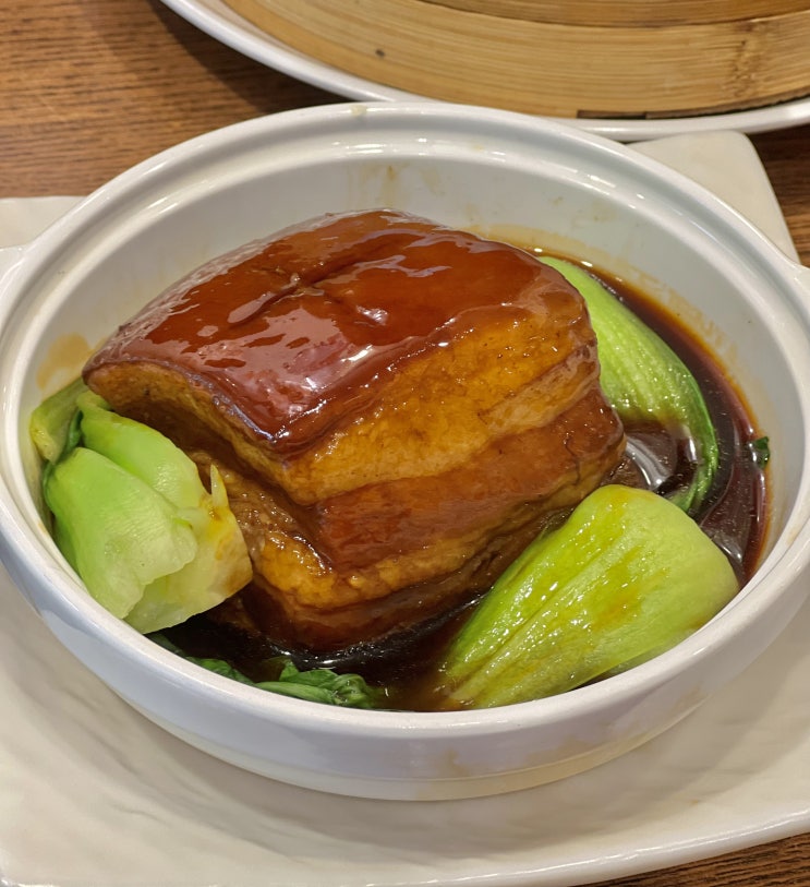  동파육과 샤오롱바오 존맛집, 합정 홍대 만두란?!