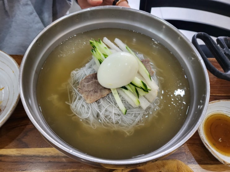  울산맛집, 냉면이 무한리필 되는 달동점  "황장군"