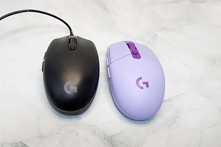  갤럭시북2 게임용 무선 마우스는 로지텍 G304 라일락입니다.