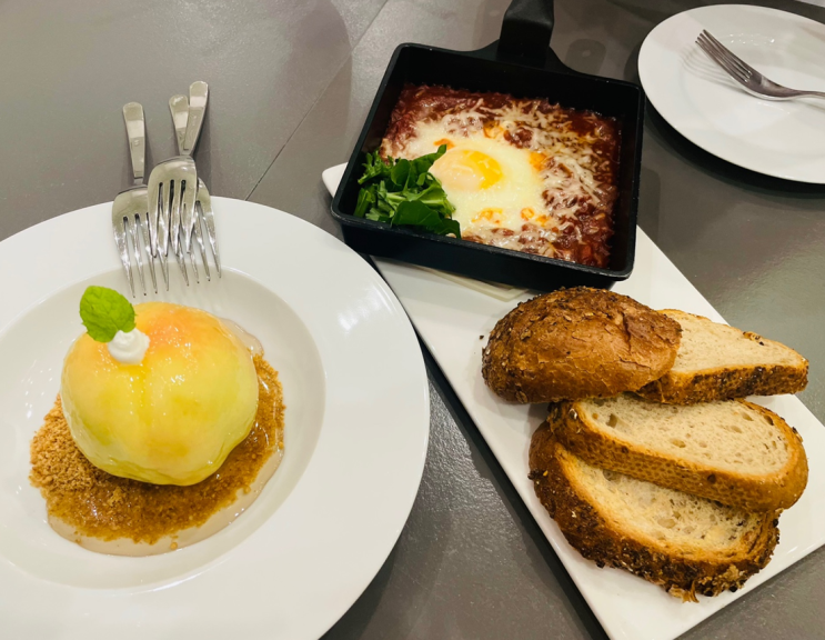  대구 수성구 범어동 카페 SPITICO 스피티코 디저트 맛집 그릭모모 샥슈카 내돈내산