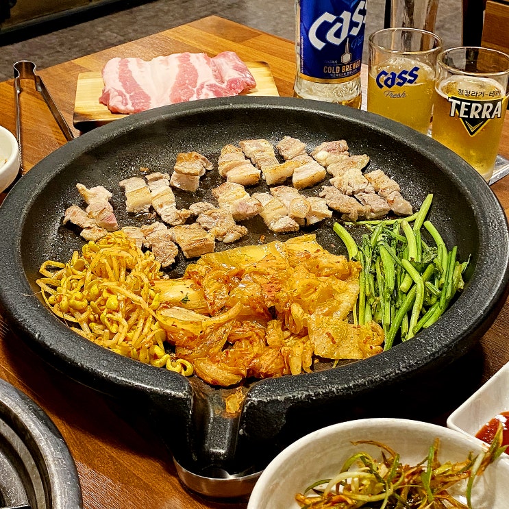 광주 서구 치평동 맛집 :: 식당미생에서 미나리 생삼겹살로 힐링한 날