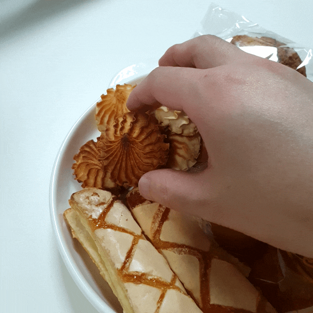  원주 우산동 베이커리 빵집]"라띠에르"에서 빵 포장 해오기