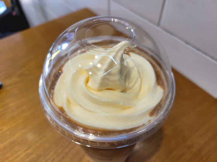  빽다방 아이스크림 카페라떼 내돈내산 신메뉴 리뷰