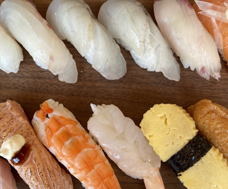  친절하고 맛있던 부산시청 밥집 스시 아이가