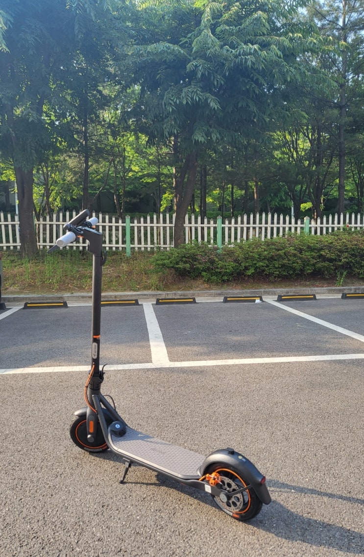  나인봇 F40A 전동킥보드 실사용리뷰첫라이딩후기 운동갈때 걷기애매한거리에 너무 좋아요
