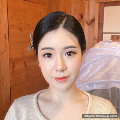 거제출장 헤어앤메이크업_ 한복 업도 깔끔하게 할 수 있는 곳입니다!