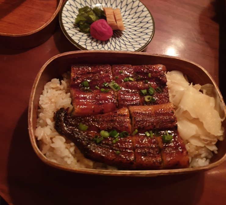  호호식당 _ 일식가정식 맛집(도산공원,대학로) _ 인생장어덮밥집