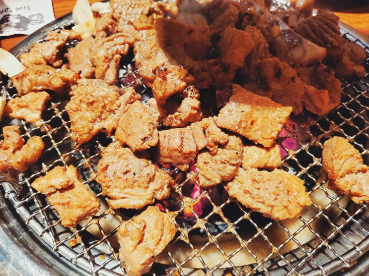  치팅데이 선릉역 고메고매 고기 직접 구워주는 맛집