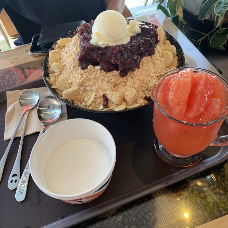  전주 먹킷리스트 : 꼬소한 인절미빙수와 달달새콤한 수제 자몽차를 맛보고 싶다면, 전주빙수맛집 온커피