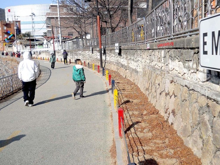  걷고 사랑하며 #169: 홍제동을 가로질러 홍제천(弘濟川, Hongjecheon)에