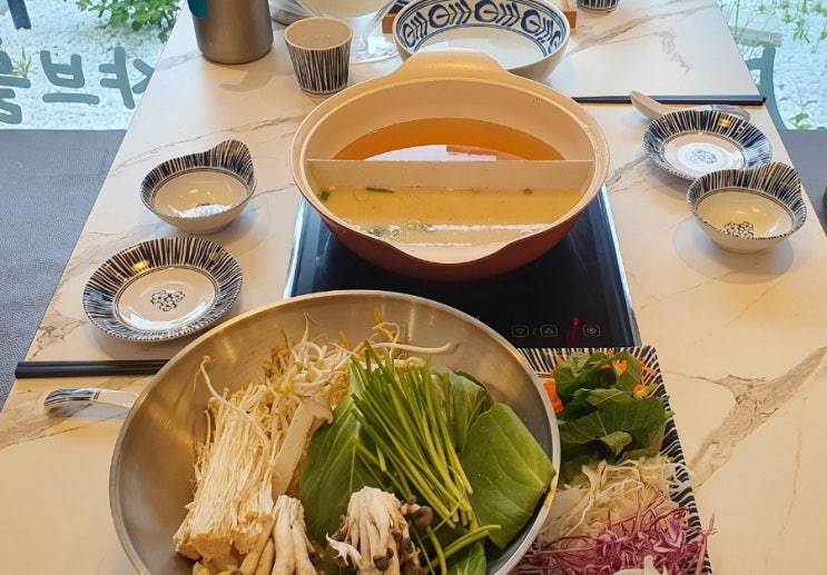  유성구 봉명동 무한 리필 샤브샤브 "퐁당"