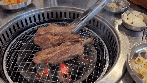  [드럼통 참숯소고기&대하] 소고기보다 양갈비 맛집인데..