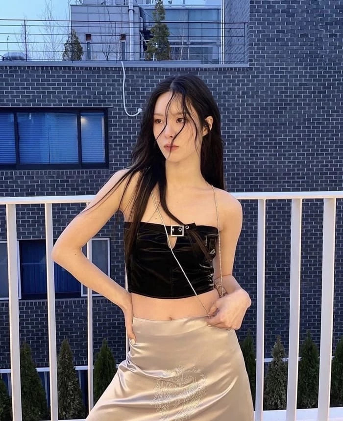 유아인과 다정한 모습 포착된 가수 림킴, 고혹적이면서도 섹시한 모습으로 반전 근황 전해 유아인과 다정한 모습 포착된 가수 림킴, 고혹적이면서도 섹시한 모습으로 반전 근황 전해