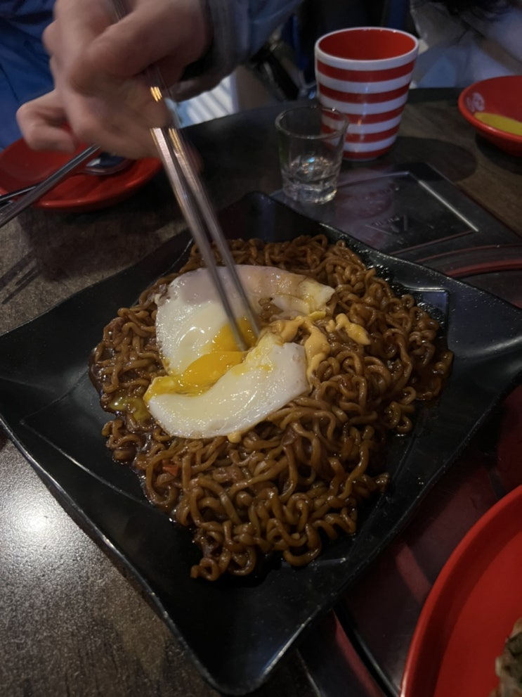  서울대입구역, 관악구 맛집, 이차로 우동 당길 때! <야간 얼큰 우동>  즉석 우동, 짜치계, 땡초 부추전