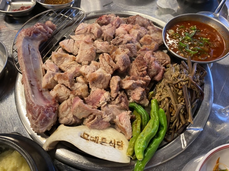 흑돼지 제주중문맛집 중문 모메든식당