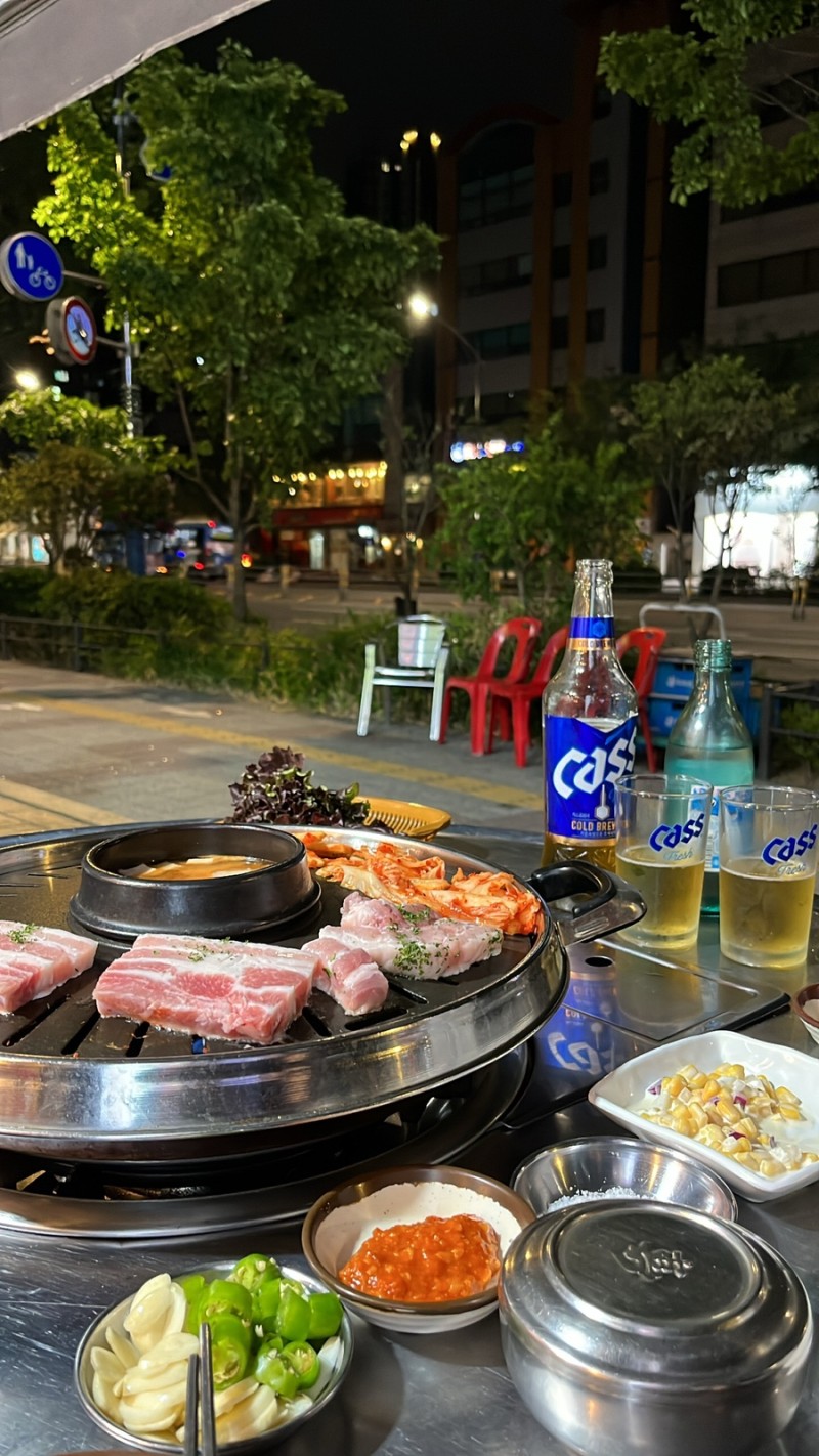 상도역 고깃집 올바른식당 야외 테이블 고기 가성비 내려와 : 네이버 블로그